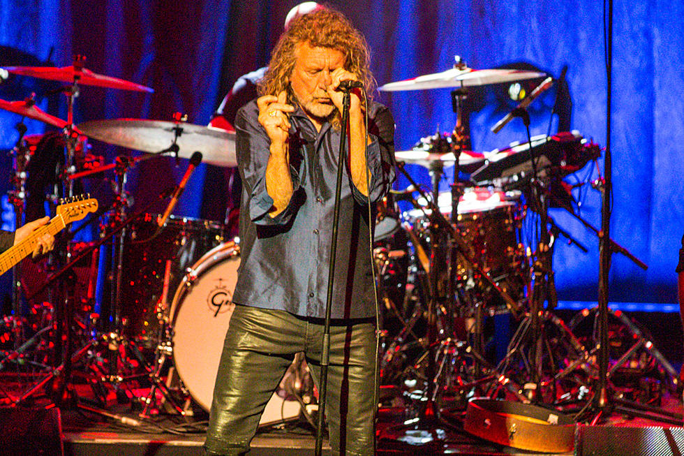 Robert Plant Moves Forward With the Past: Concert Review