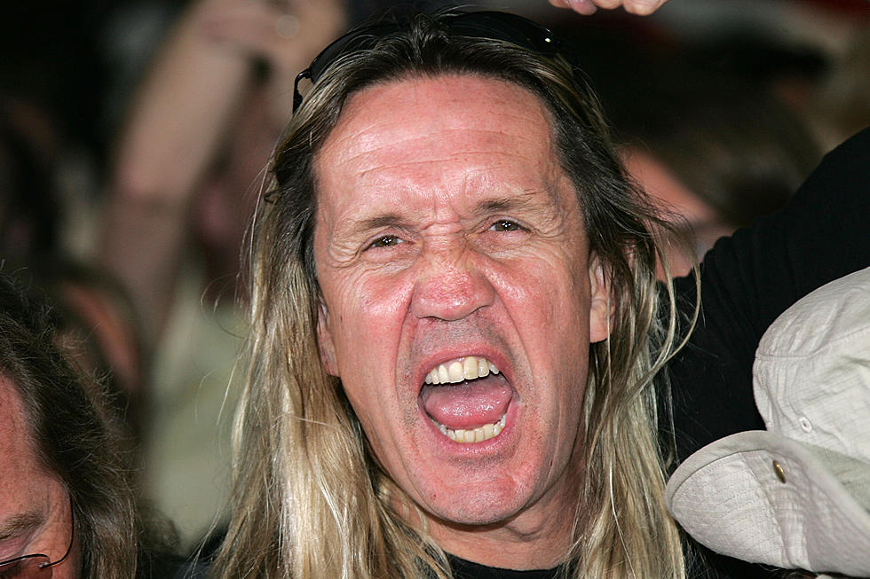 Nicko McBrain’s Hand Injury Changed His Approach to Drumming