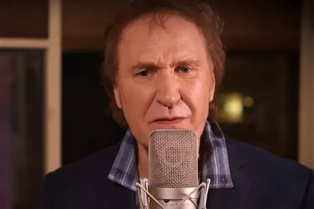 Listen to Ray Davies’ New Song ‘The Big Guy’