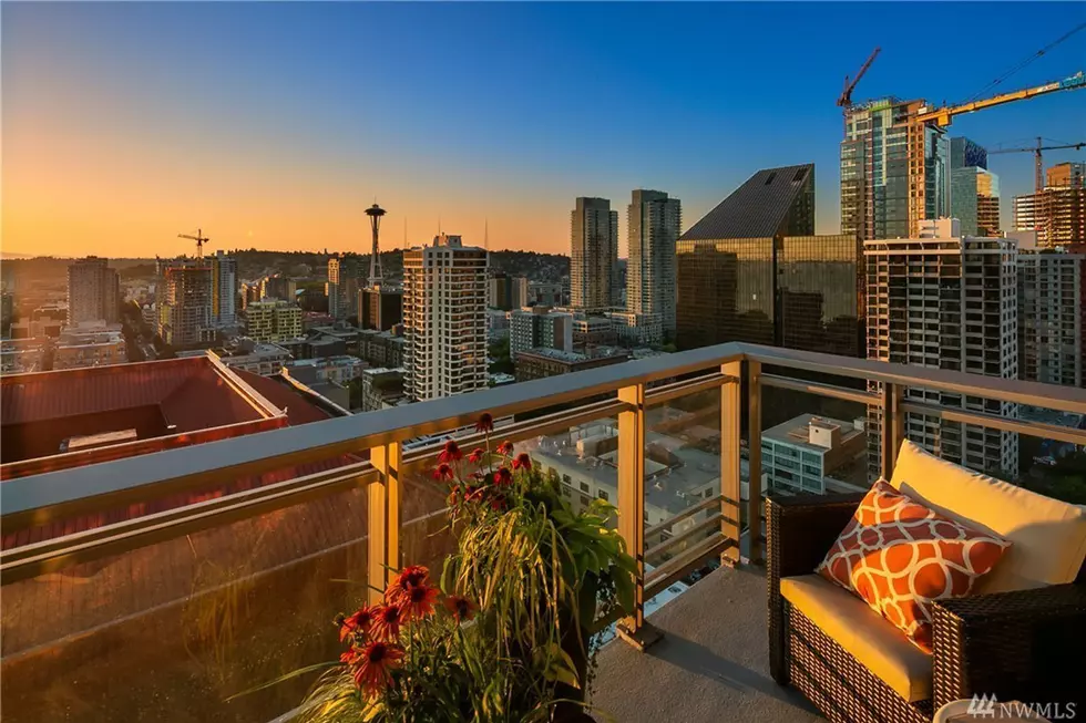 R.E.M. Guitarist Peter Buck Selling Seattle Condo