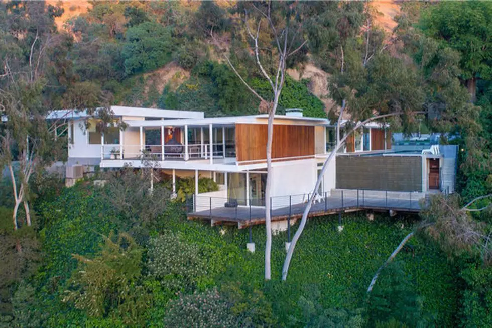 Annie Lennox Buys 'Exquisite' Hollywood Hills House