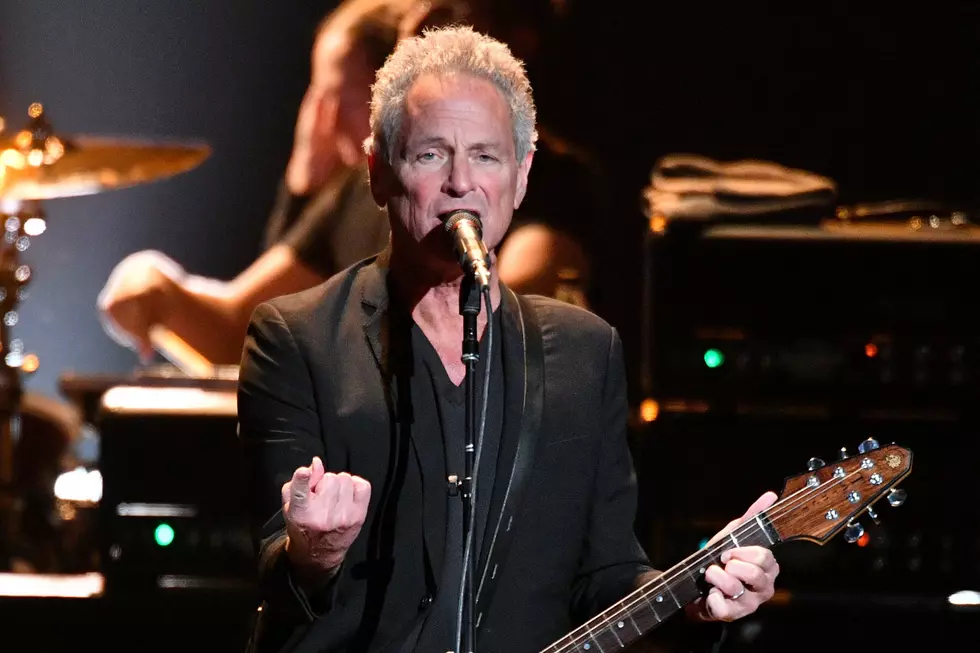 Lindsey Buckingham Announces First Post-Fleetwood Mac Tour