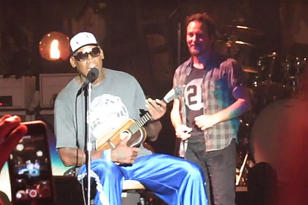 Watch Dennis Rodman Give Eddie Vedder a Ukulele on Pearl Jam Stage