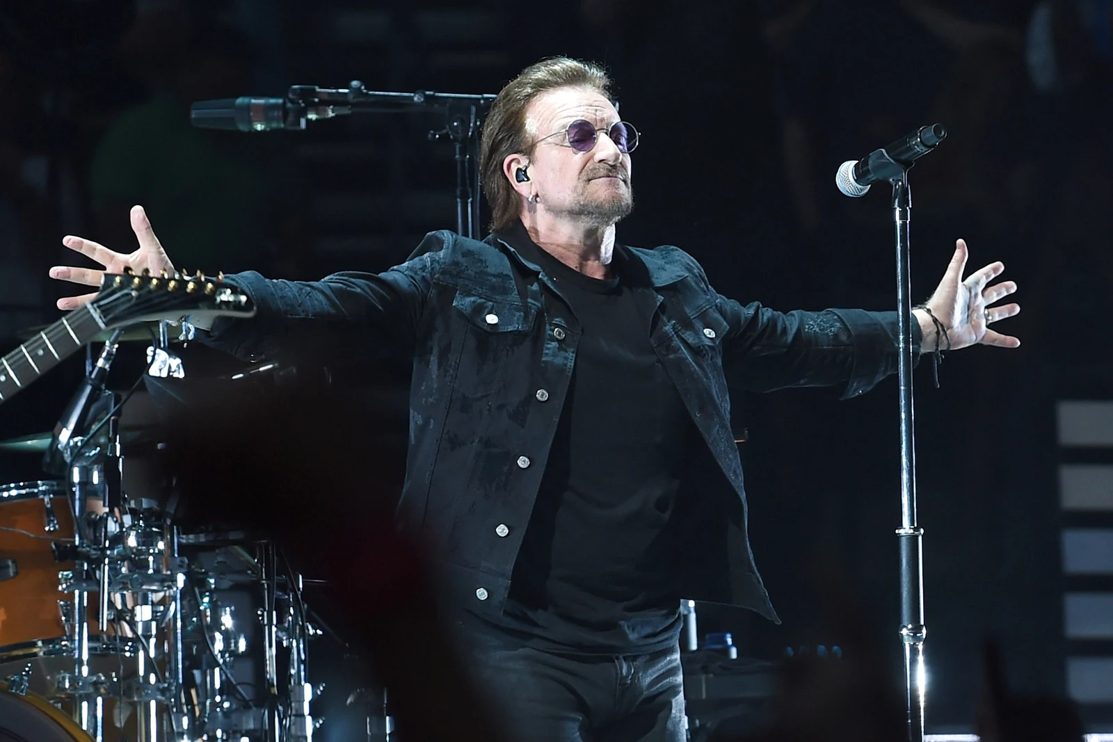 Bono’s ‘Surrender’ Memoir Will Highlight 40 U2 Songs DRGNews