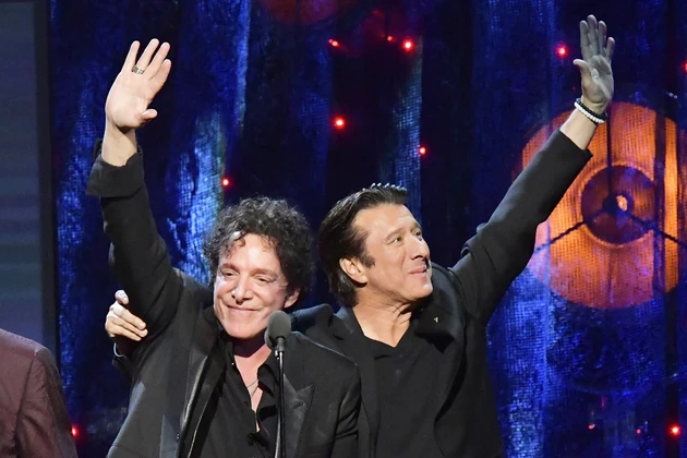 Neal Schon Hopes Steve Perry Will Remember Their ‘Undeniable’ Chemistry