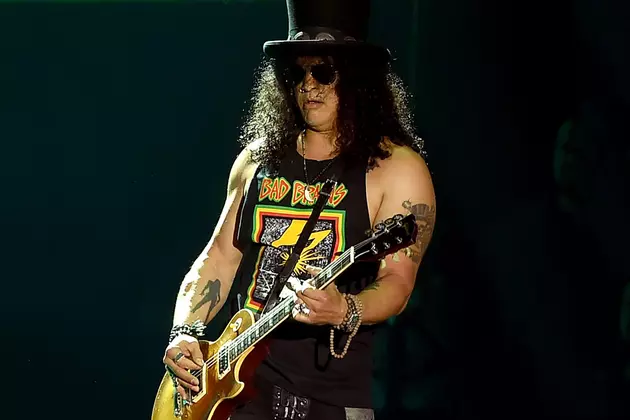Slash Says Rock Isn’t Mainstream Anymore, and He Likes It