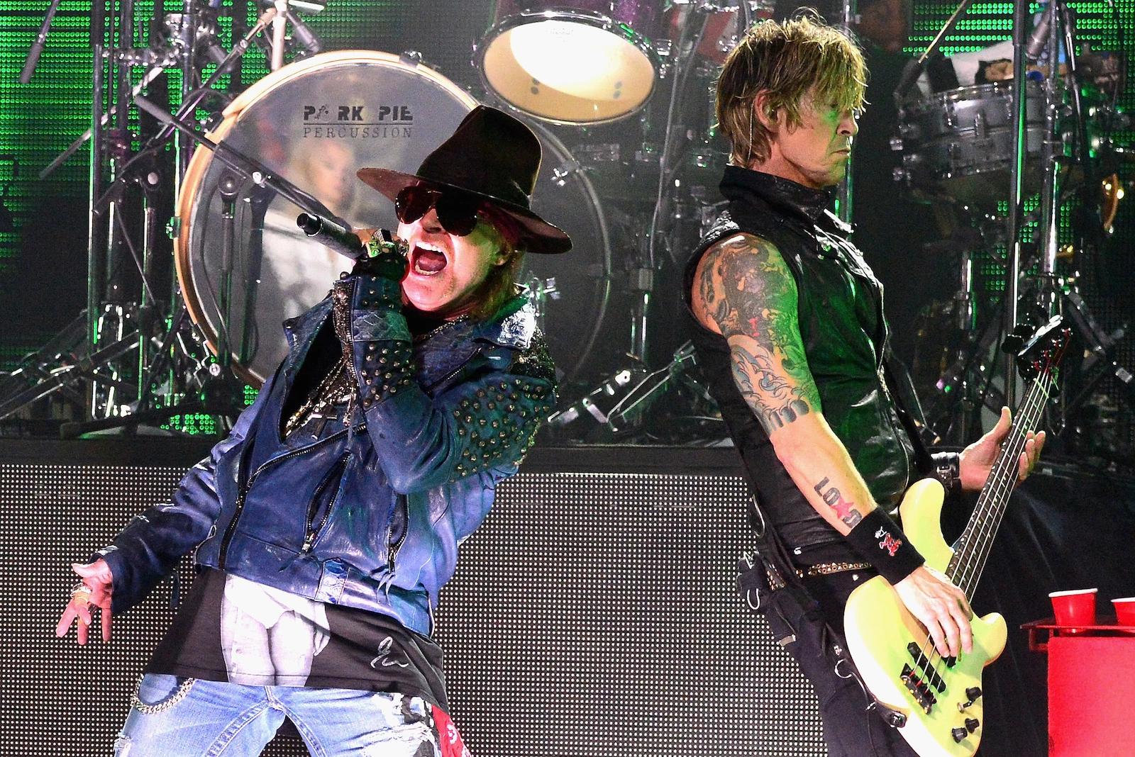 Guns N' Roses review – comeback show takes us to Paradise City