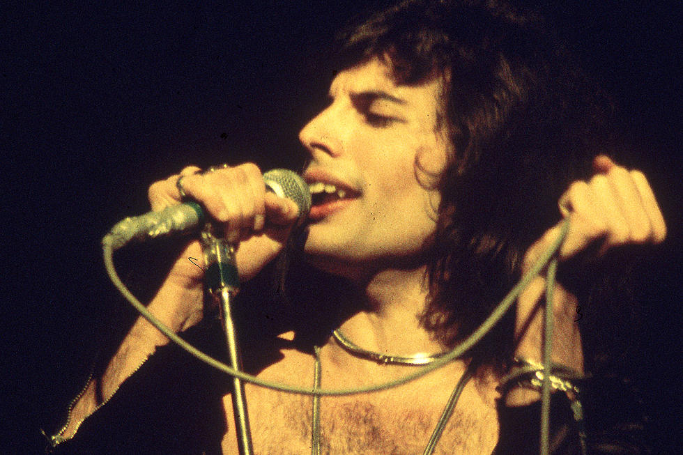 Why Did Freddie Mercury Never Fix His Teeth?