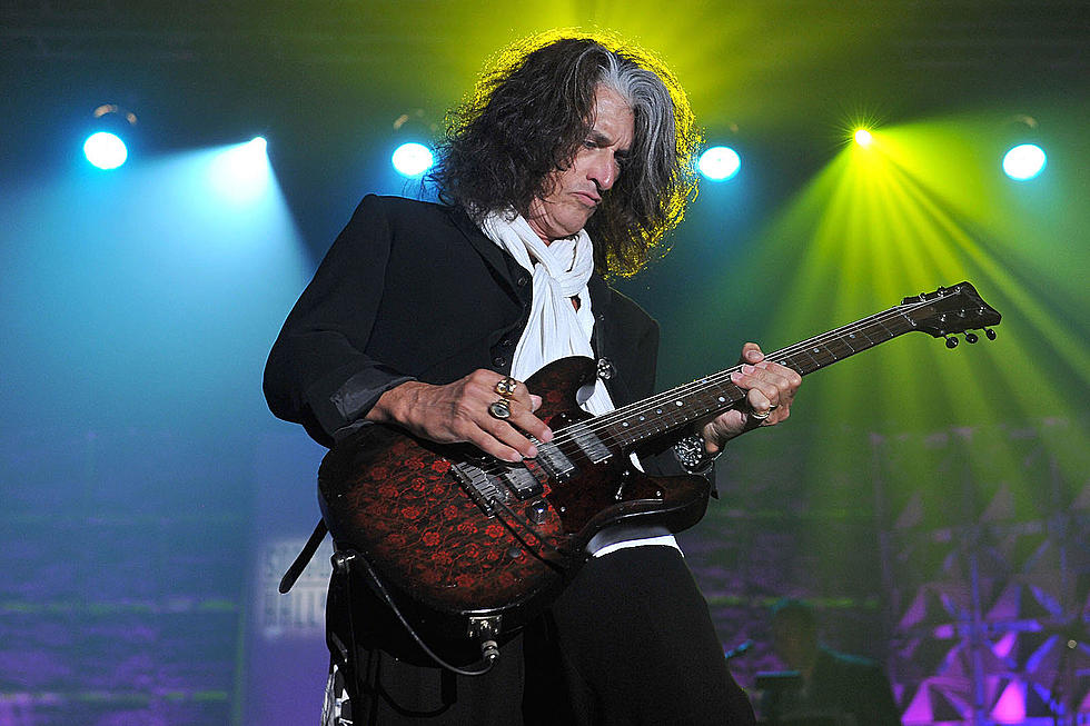 Joe Perry Hospitalized After Collapsing at Concert