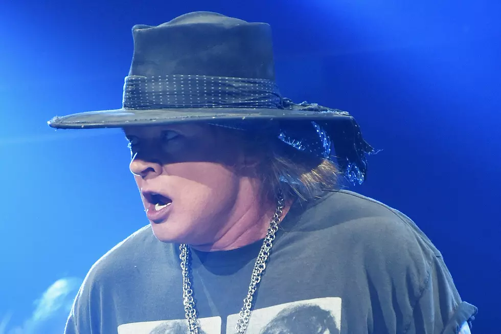 Severely Ill' Axl Rose Refuses to Cancel Guns N' Roses Show