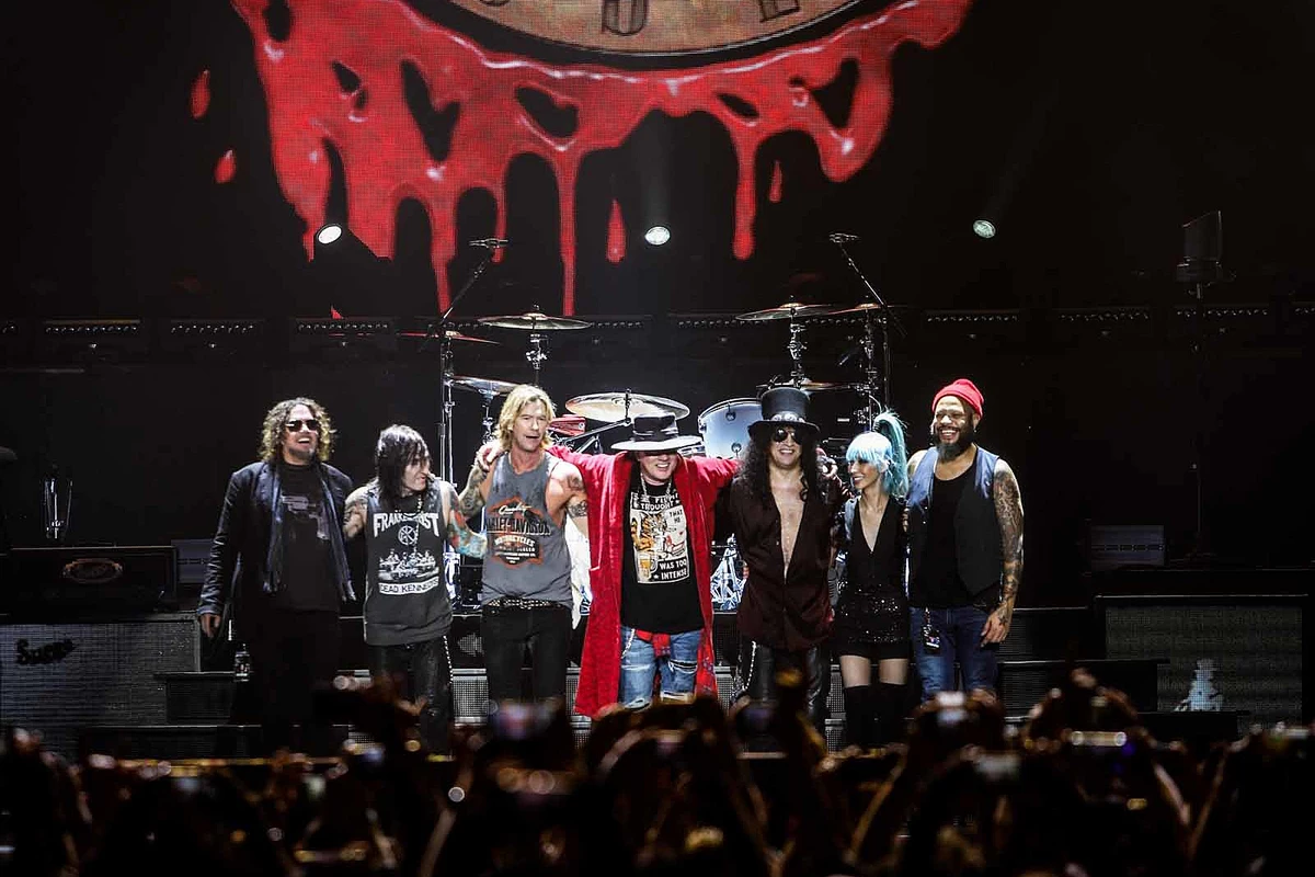 It's (Not) So Easy: How Guns N' Roses' Stage Is Built Each Night