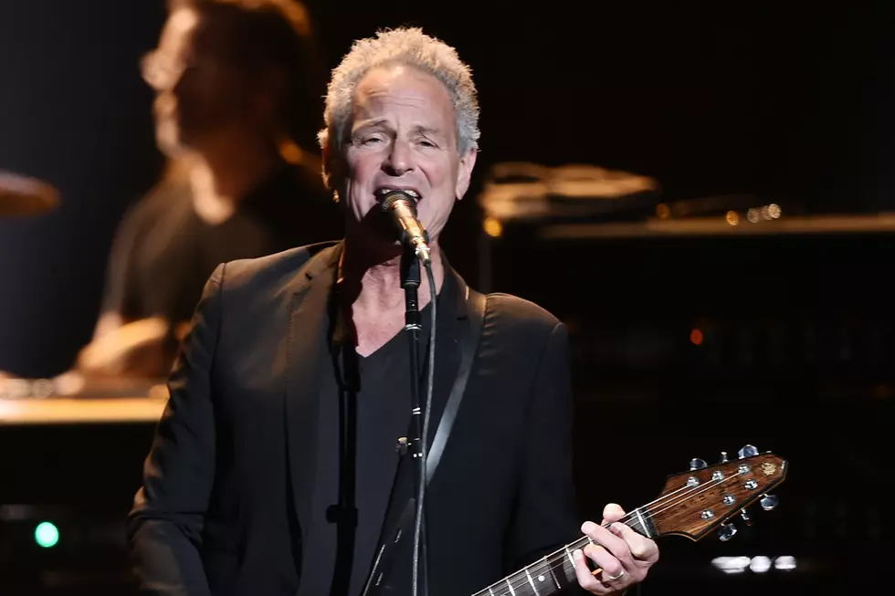 Lindsey Buckingham Announces First Post-Heart Attack Solo Tour