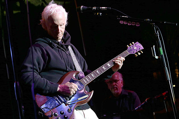 Robby Krieger Recalls Move to Electric Guitar