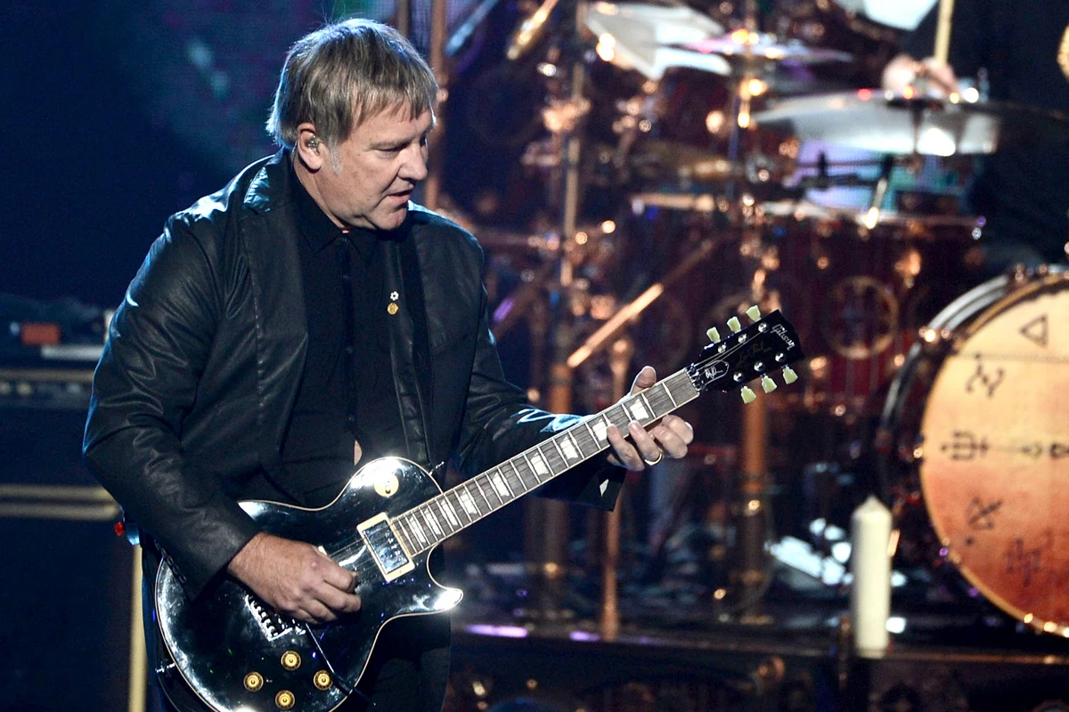 Alex Lifeson To Guest On New Mute Gods Album