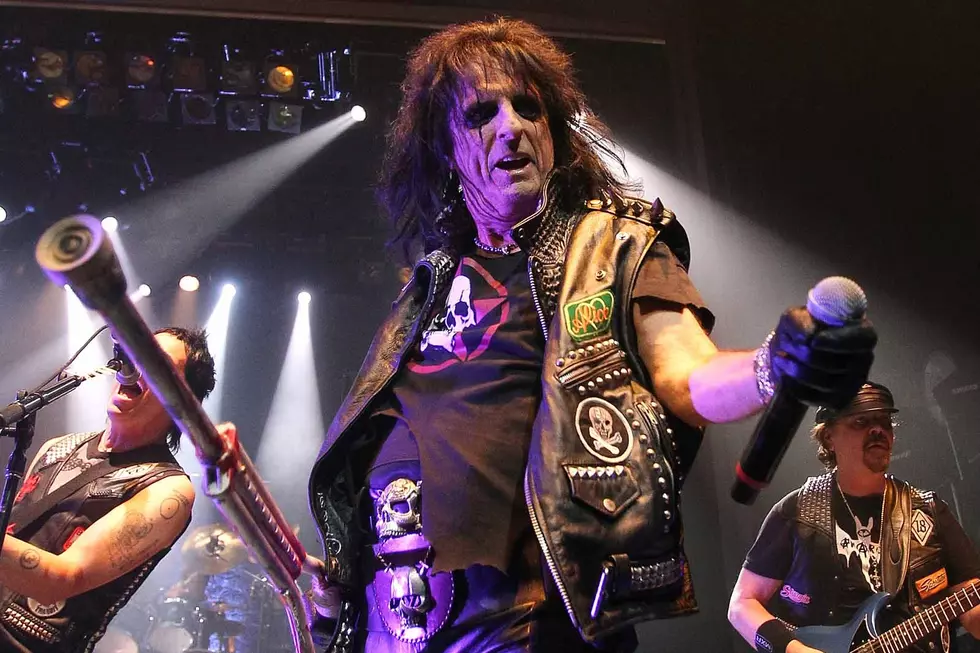 Rob Halford, Bruce Kulick to Perform During Alice Cooper&#8217;s Annual Christmas Pudding