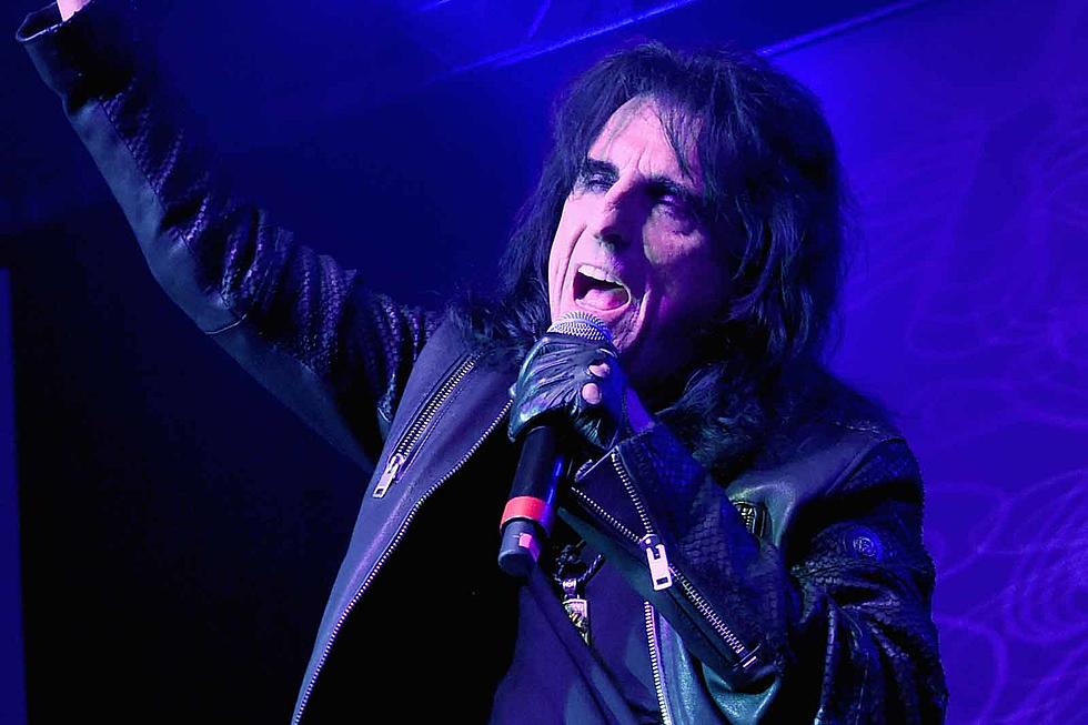 Alice Cooper Says His Life Story Would Make An ‘Amazing’ Movie