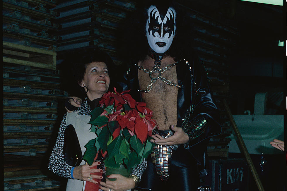 Gene Simmons Doesn’t Drink or Do Drugs Because of His Mother