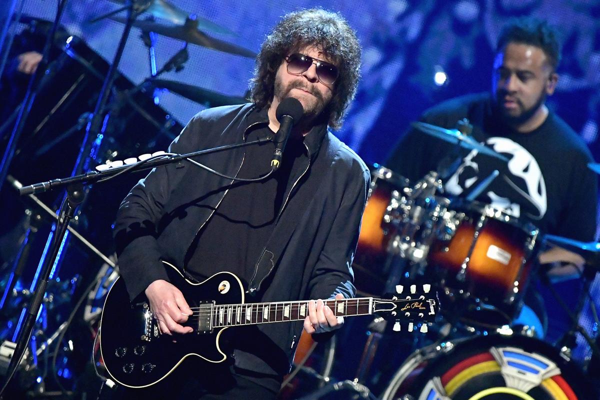 Jeff Lynne starts ELO farewell tour: Setlist, Videos