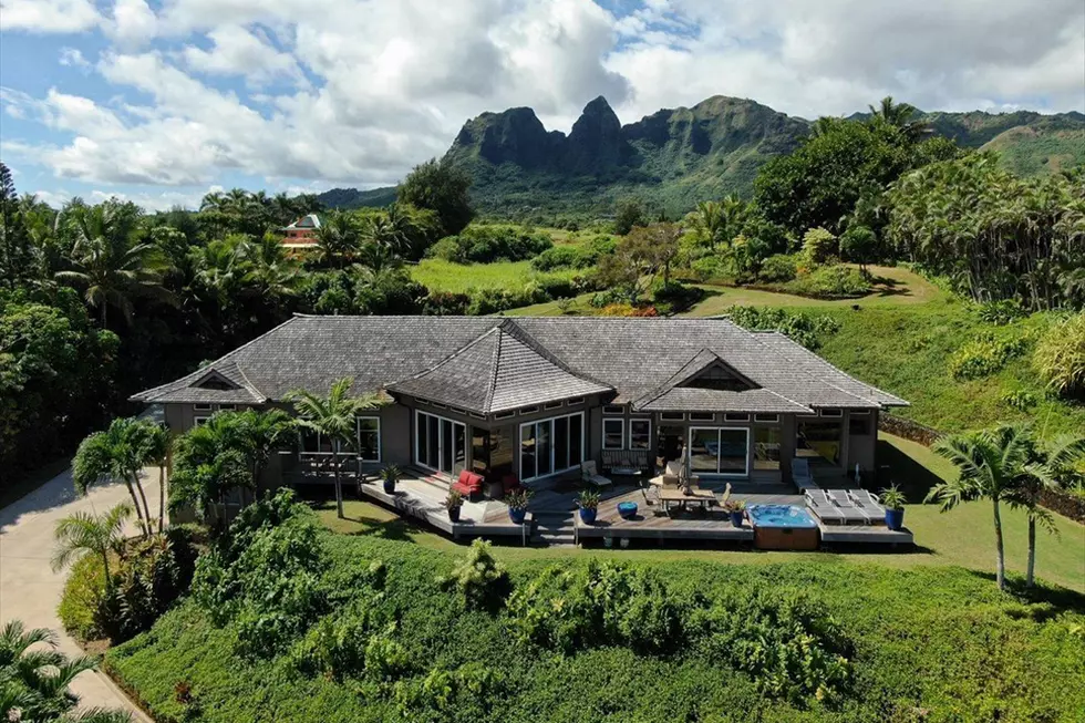 Carlos Santana Buys &#8216;Heavenly Hideaway&#8217; in Hawaii for $2.7 Million