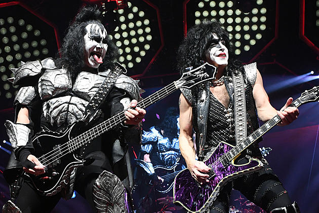 Gene Simmons Once Overcame Fear of Flying for Paul Stanley