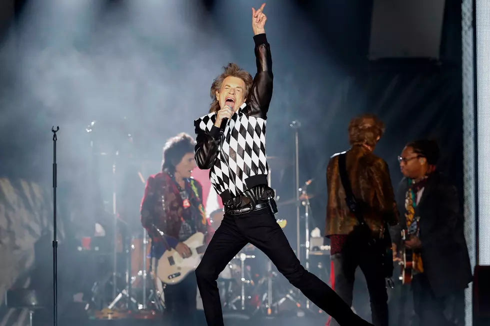 Mick Jagger Returns as Rolling Stones Kick Off Tour