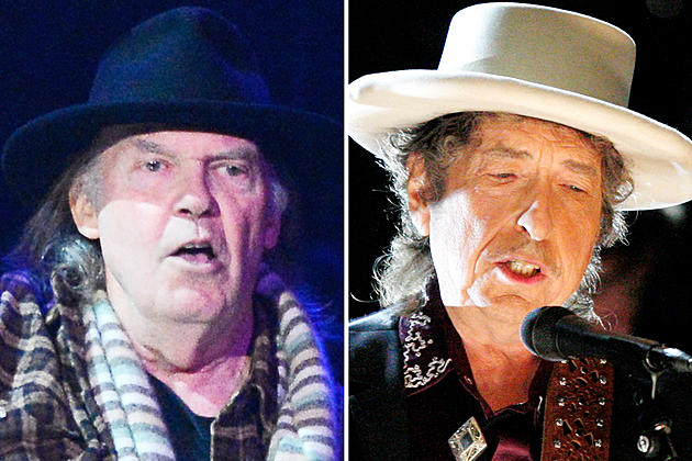 Watch Neil Young and Bob Dylan Duet for First Time Since 1994