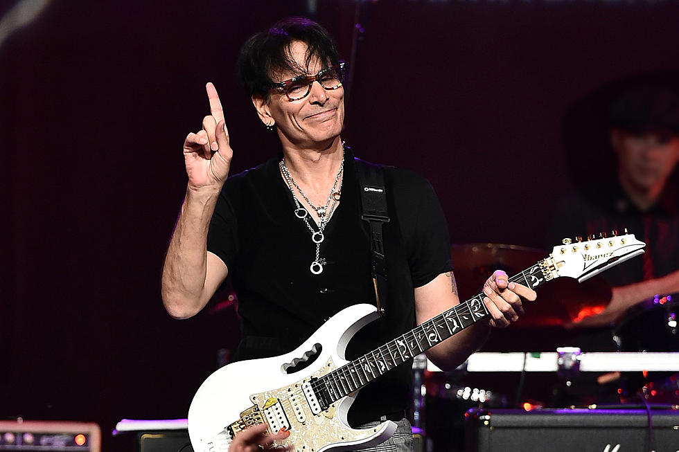 Steve Vai’s First Gig: ‘I Walked Offstage and Threw Up’