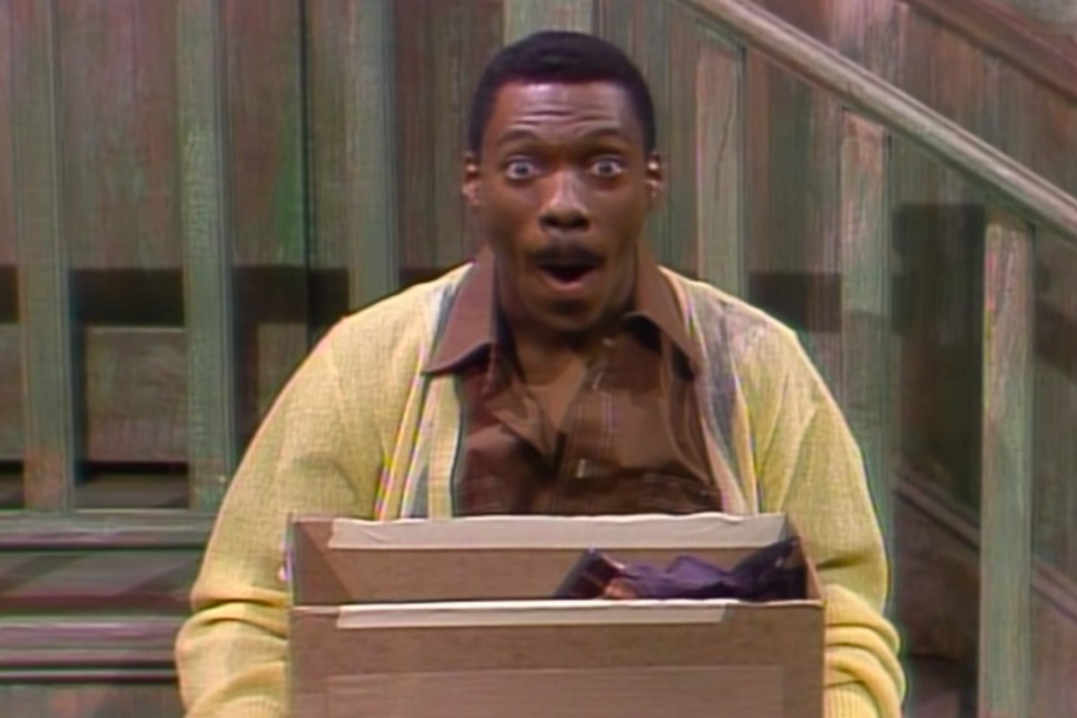 When Mr Robinson s Neighborhood Premiered On SNL when-mr-robinson-s-neighborhood-premiered-on-snl