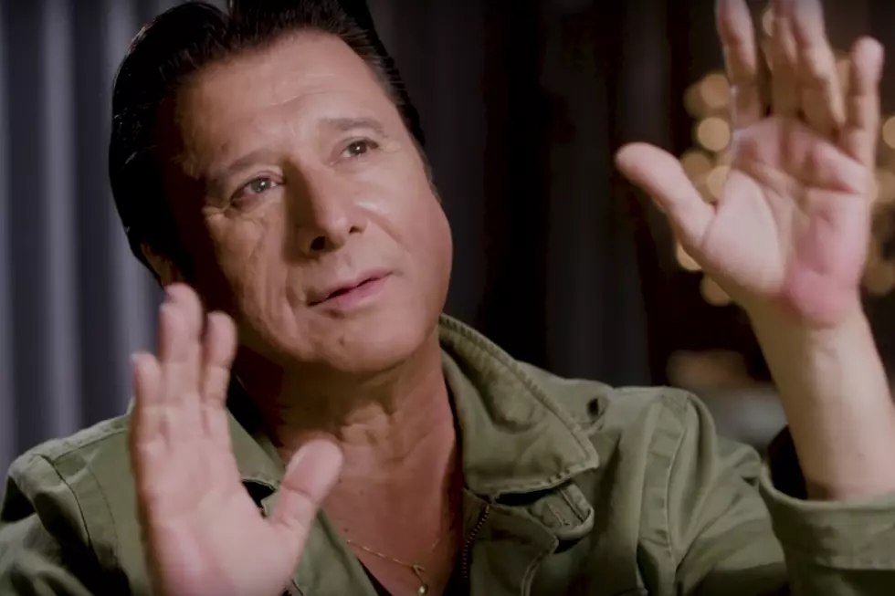 Five Years Ago: Steve Perry Mounts an Amazing Comeback