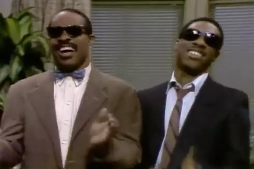When Eddie Murphy Impersonated Stevie Wonder on &#8216;SNL&#8217;