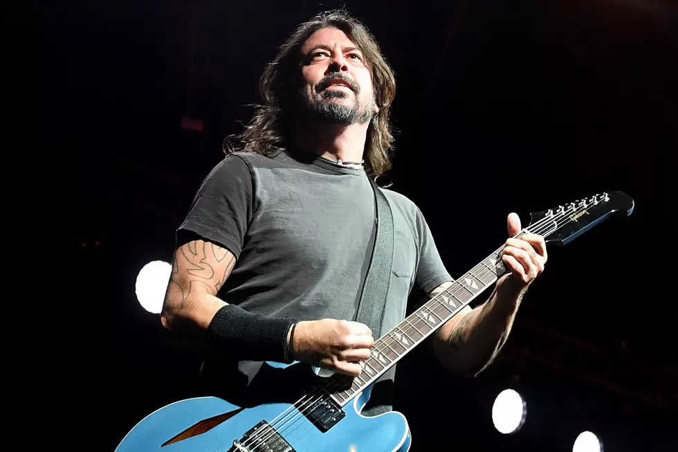 Foo Fighters Complete 10th Album