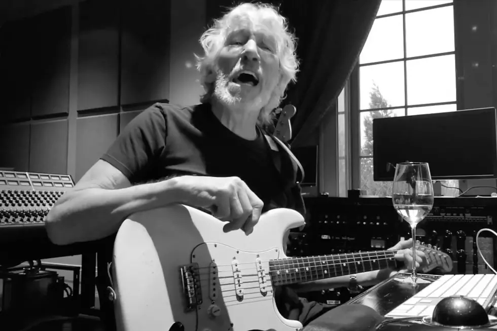 Roger Waters Covers Protest Anthem, Adds Lyrics Directed at Trump