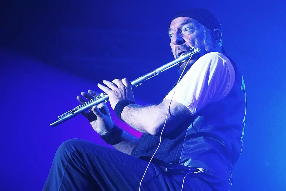 Why Ian Anderson Gave Up on Guitar and Bought a Flute