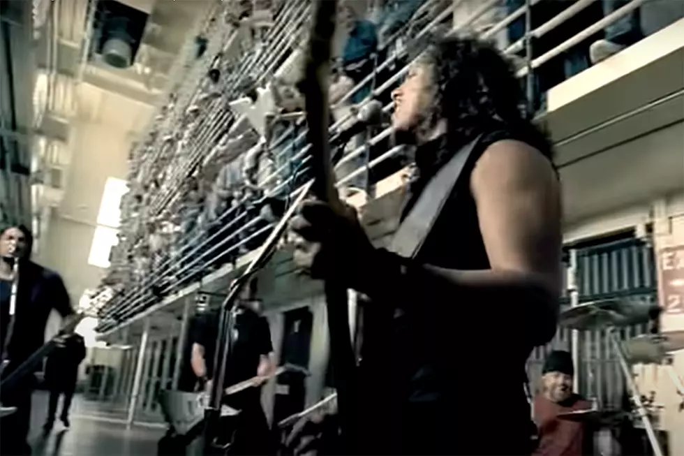 Kirk Hammett Recalls Going to Jail for ‘St. Anger’ Video