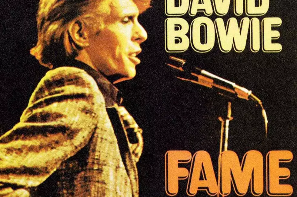 45 Years Ago: David Bowie Scores His First No. 1 Hit With &#8216;Fame&#8217;