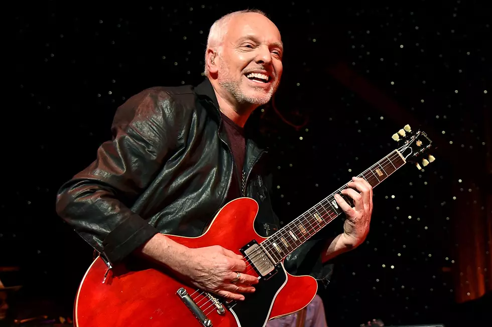 Peter Frampton Says Manager Kept Him High to Hide Fraud