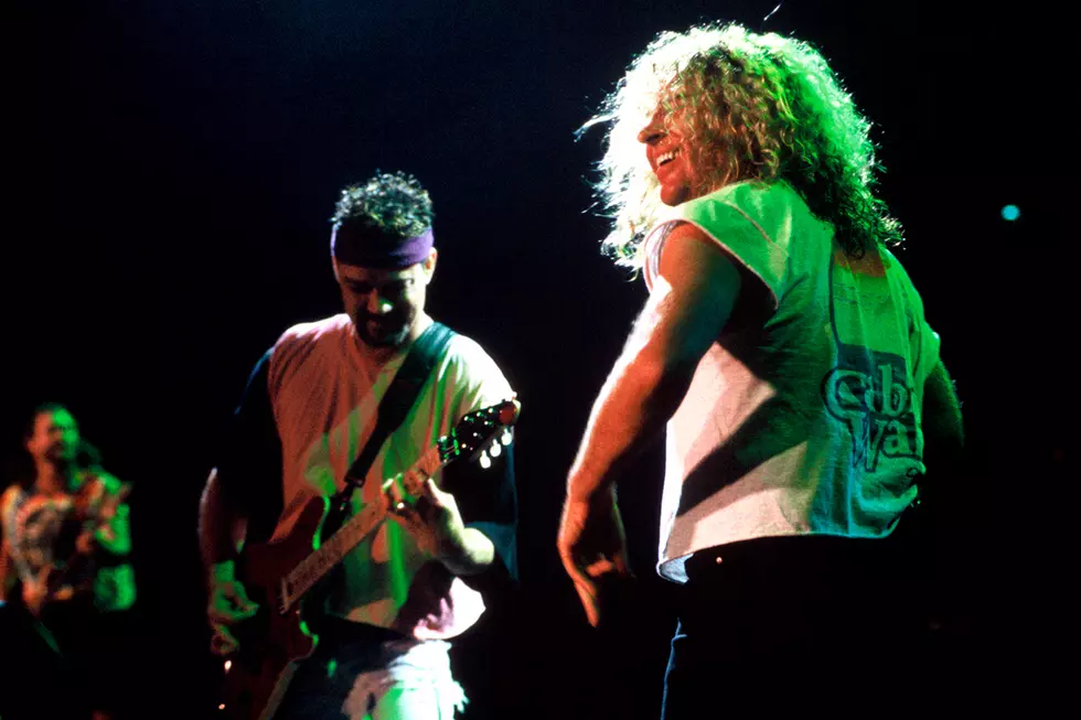 The Phone Call That Began the End of Sammy Hagar and Van Halen