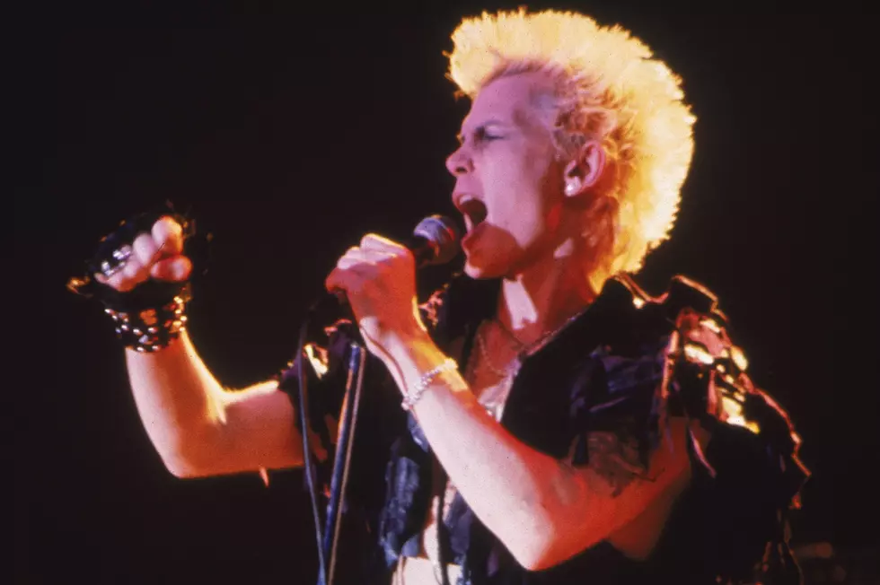 The Mistake that Created Billy Idol’s Trademark Hair