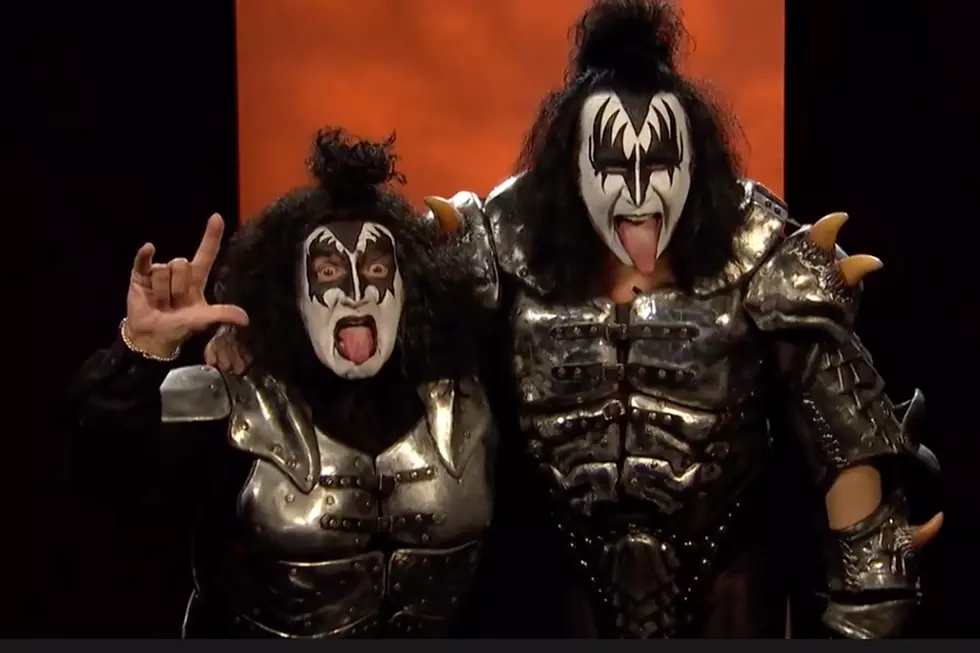 When &#8216;Jeopardy!&#8221;s Alex Trebek Dressed Up Like Kiss&#8217; Gene Simmons