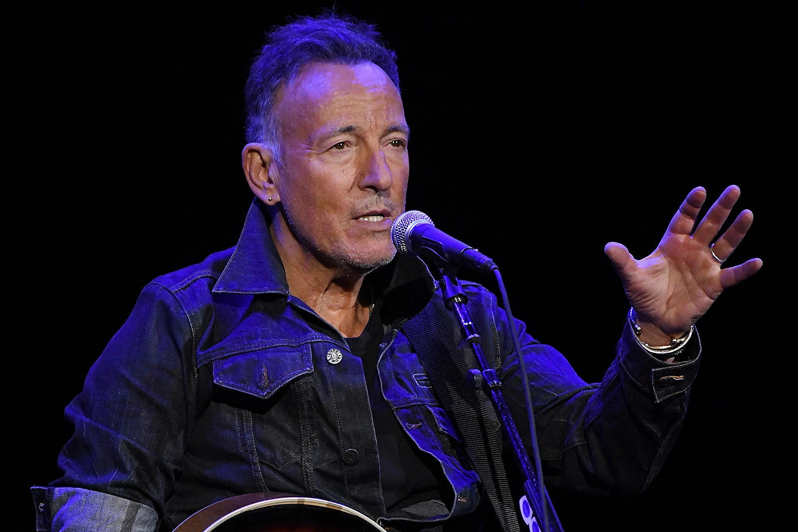Bruce Springsteen Tour 2021 Bruce Springsteen Teases Big Surprise For Fans In 2021