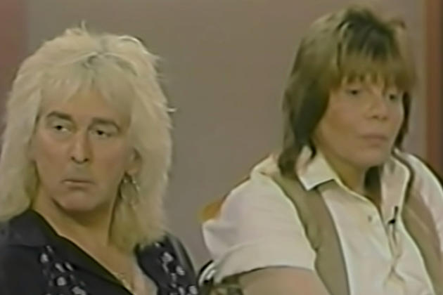 30 Years Ago: Peter Criss Confronts His Imposter on TV