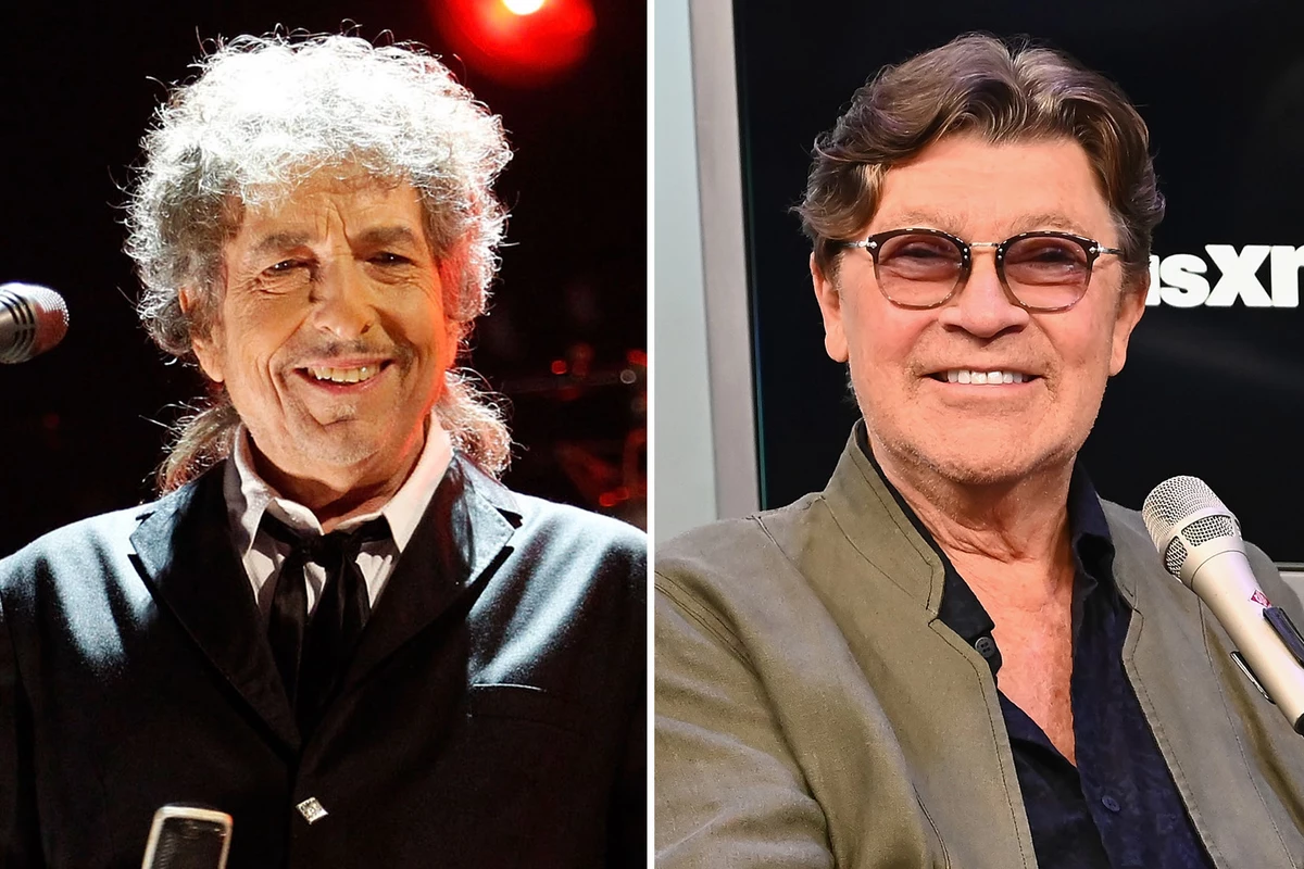 Bob Dylan Sold the Band’s Songs but Robbie Robertson Doesn’t Mind