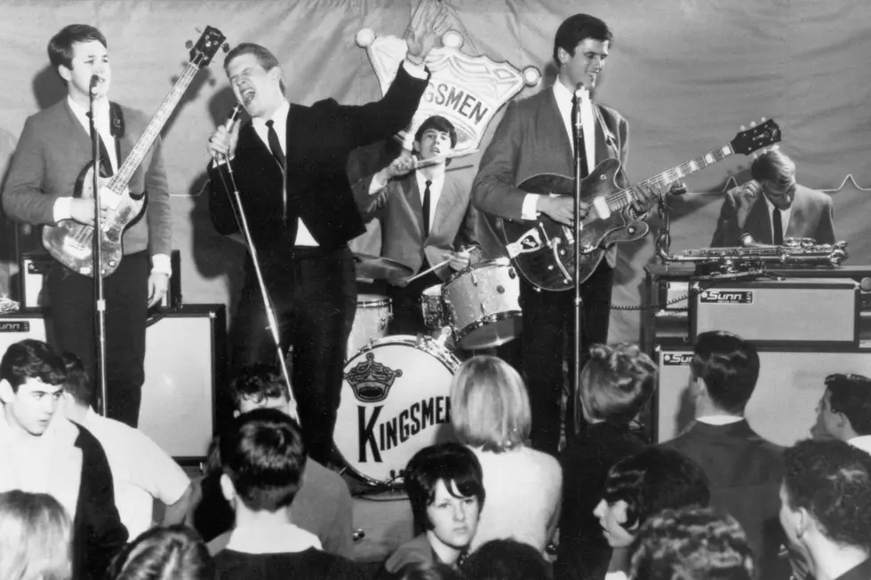 Mike Mitchell, Guitarist on Kingsmen&#8217;s &#8216;Louie Louie,&#8217; Dies at 77