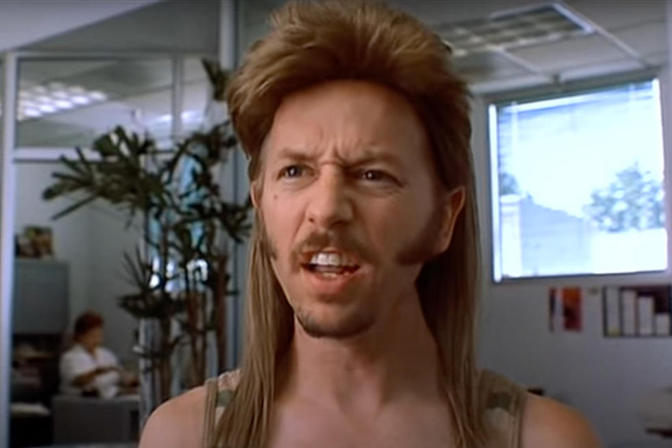 20 Years Ago: 'Joe Dirt' Blends Sophomoric Humor and Sweetness