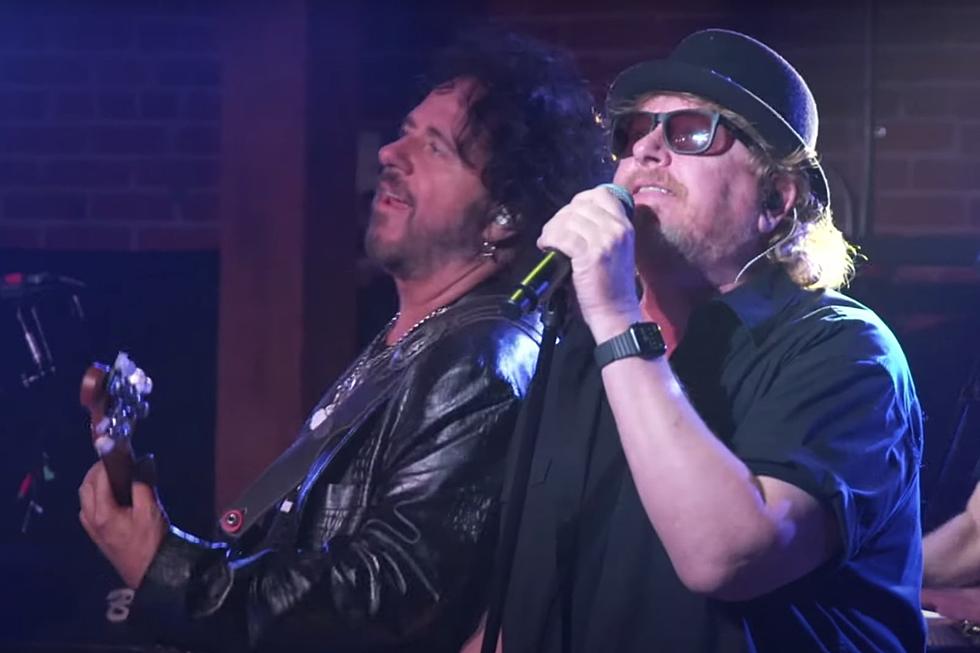 Toto Share 'Till the End' From Pending Live LP With New Lineup