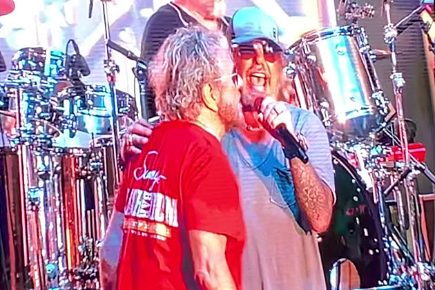 Watch Vince Neil Join Sammy Hagar to Cover Led Zeppelin