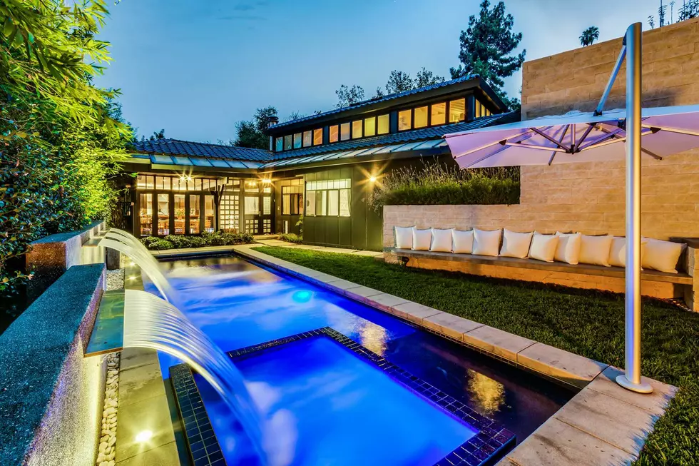 Tommy Lee Purchases $4.1 Million &#8216;Modern Sanctuary&#8217; in California