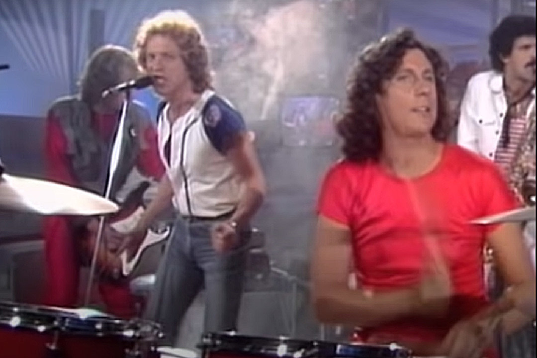 40 Years Ago: Foreigner Release 'Urgent' Single