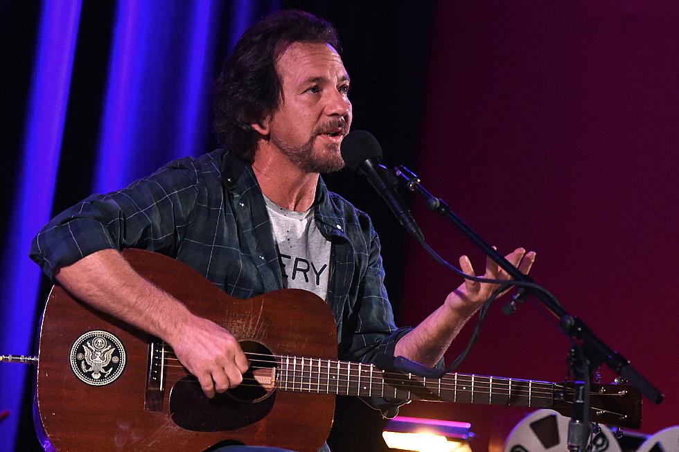 Pearl Jam’s Sudden Fame ‘Wasn’t Graceful’ Says Eddie Vedder