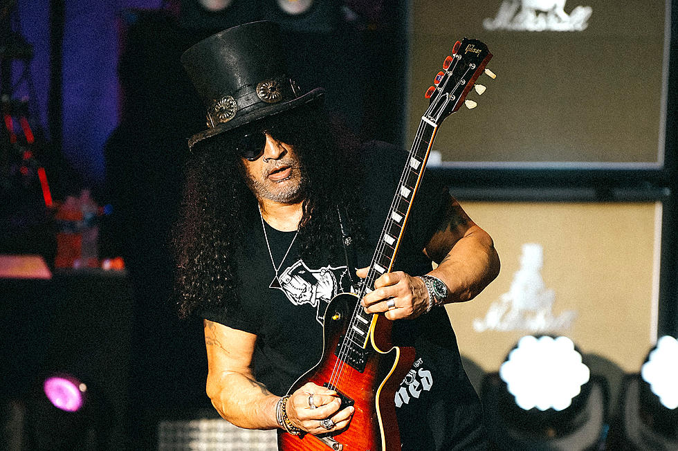 Slash Says 'Use Your Illusion' Box Is Coming This Summer